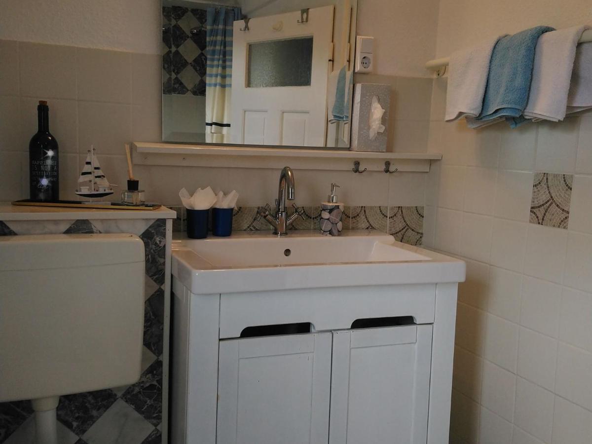 1St Floor Apartment Near Willingen Willingen  Room photo